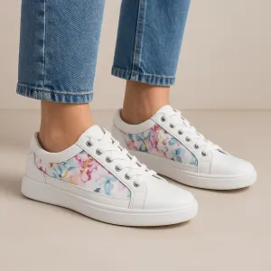Calm Step ZIERA DANNI WHITE FLORAL EMBOSSED