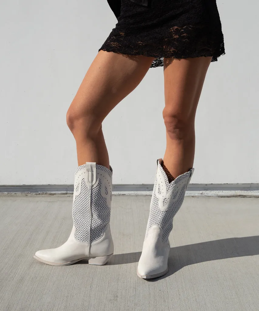 Rugged Style Everyday Pair RANCH BOOTS IVORY LEATHER