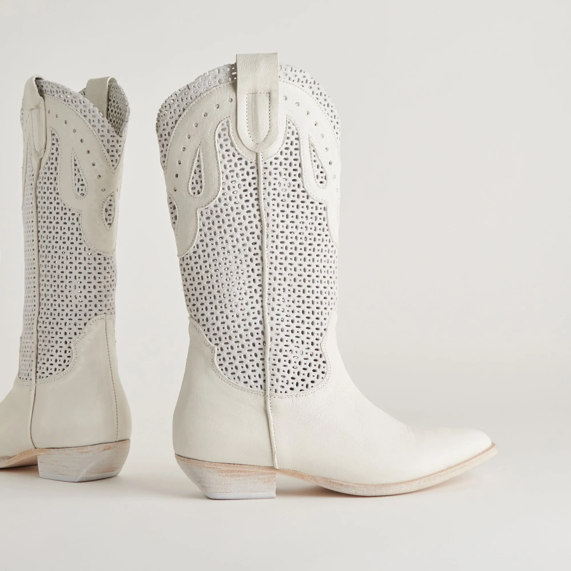 RANCH BOOTS IVORY LEATHER Travel Companion