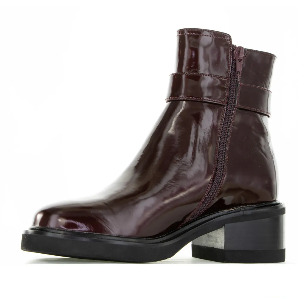 Modern Cut Quick Pull BRESLEY PANDER BORDO PATENT