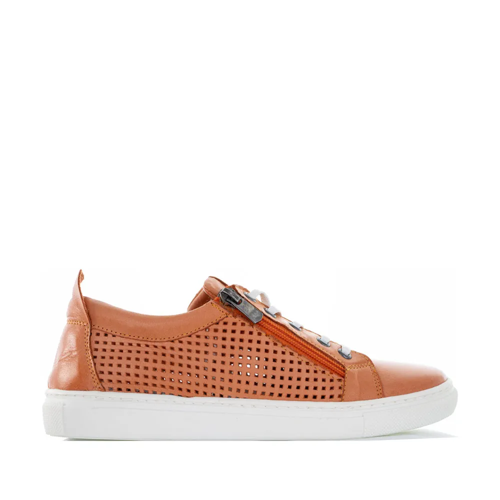 LE SANSA WIZARD ORANGE main hikers' durability
