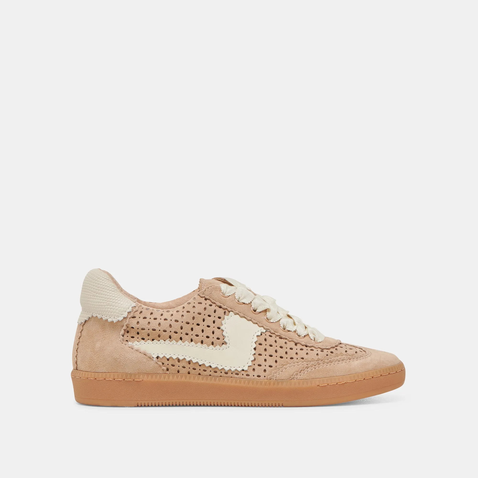 Sporty Style NOTICE EYELET PERF SNEAKERS CAMEL SUEDE