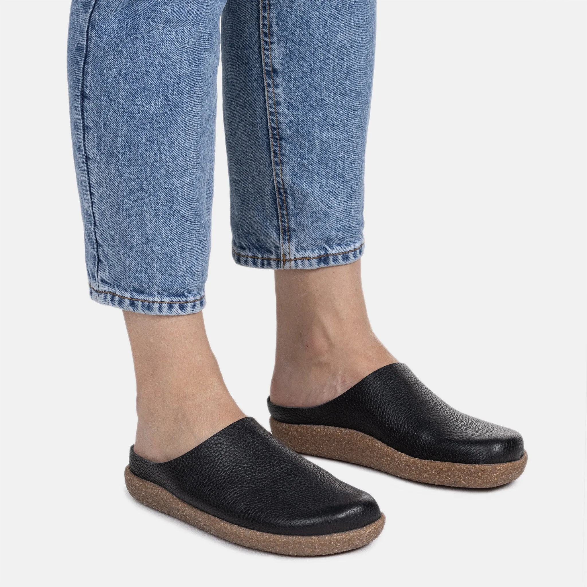 Fund Mood HALAVA Women??s slip-on mules