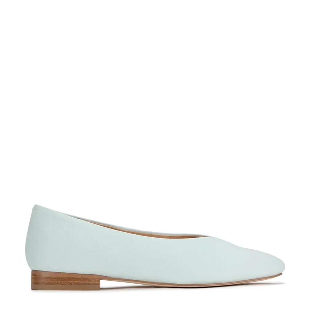 COCI LEATHER BALLERINA FLAT Buckle Closure