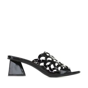 DJANGO & JULIETTE ILESAT BLACK PATENT Light support Quick Fit On