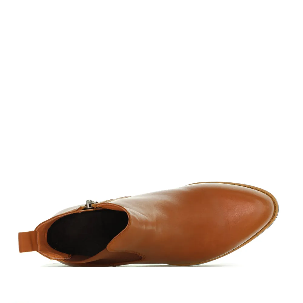Built For Adventure Shopping Lover BRESLEY DOLL BRANDY