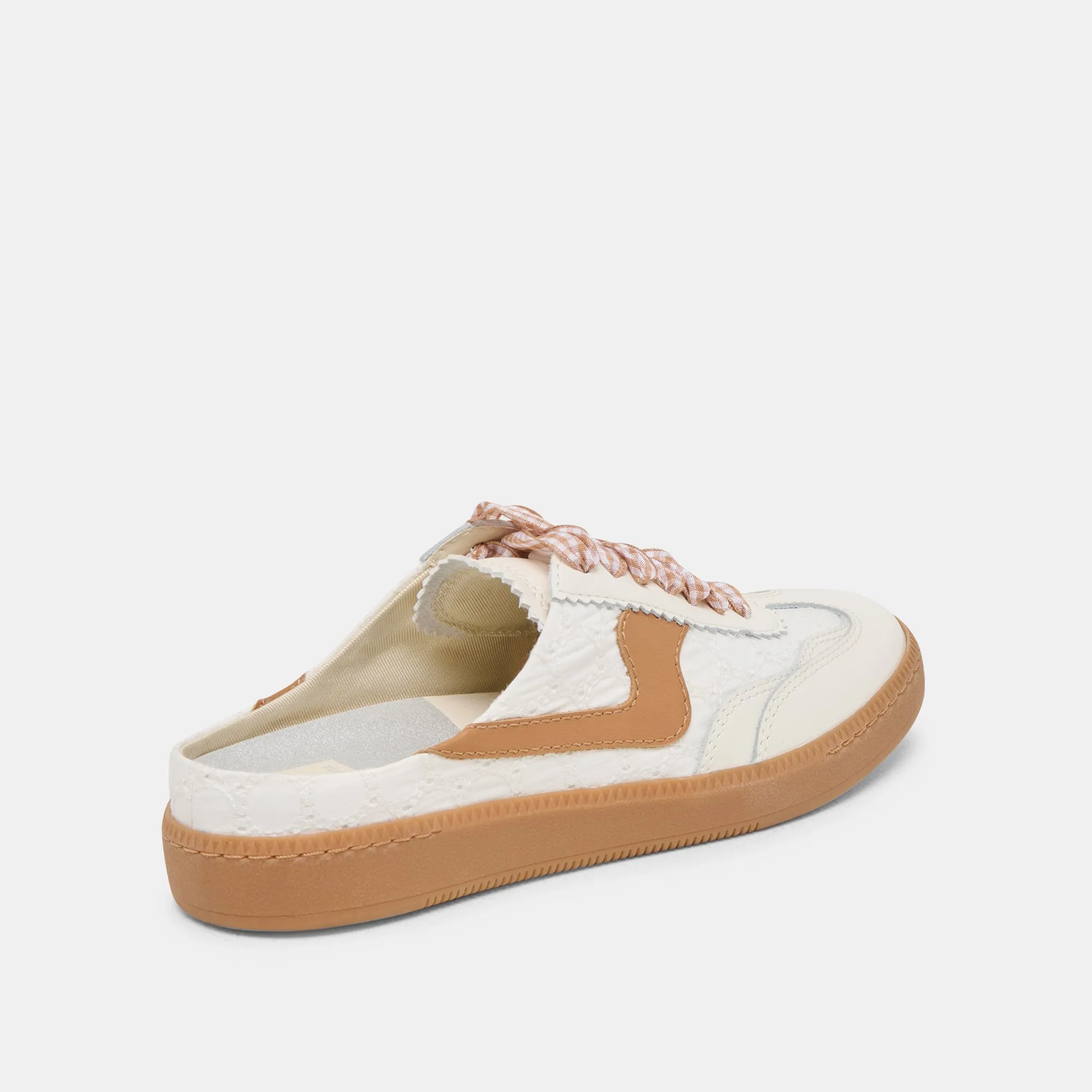 Vibrant Look Sculpted stability NOTICE SLIDE SNEAKERS WHITE PINK EYELET