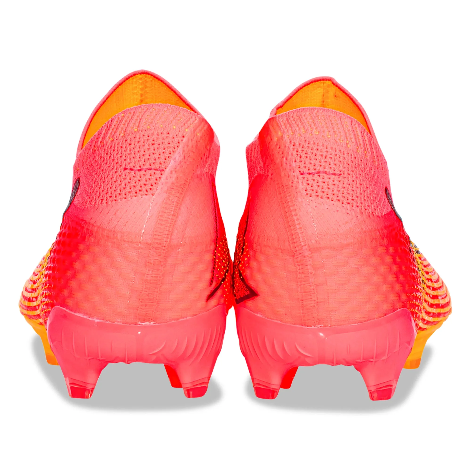 Youth Player Puma Future 7 Ultimate FG/AG Soccer Cleats (Sunset Glow/Puma Black)