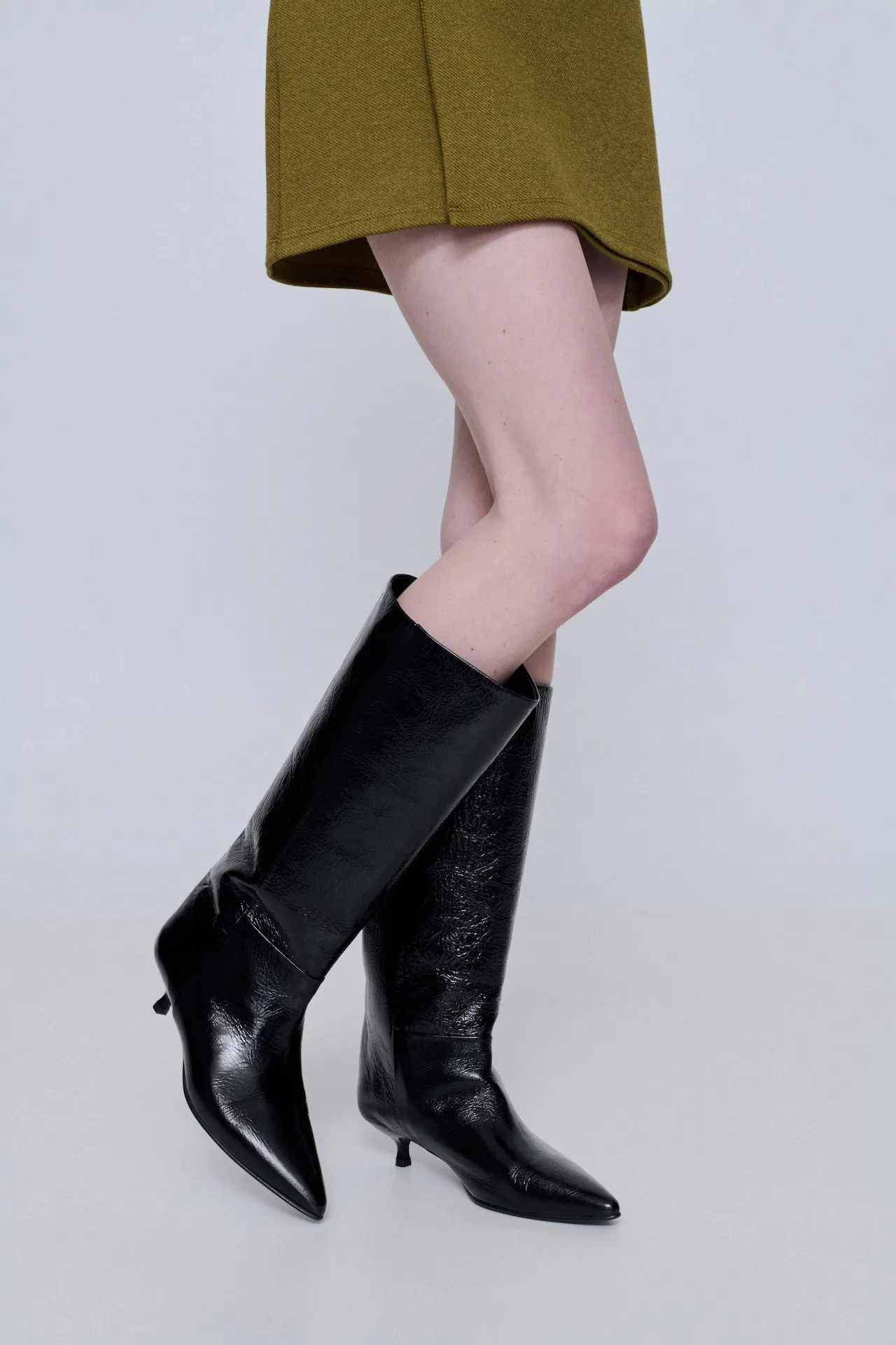 Sydney Boots in Black Patent Leather Thick Grip