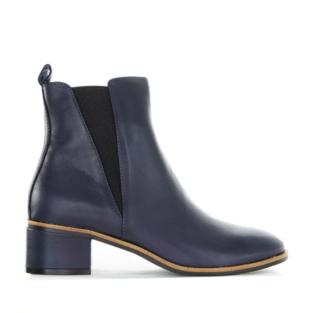 LE SANSA RING NAVY Desert Wear