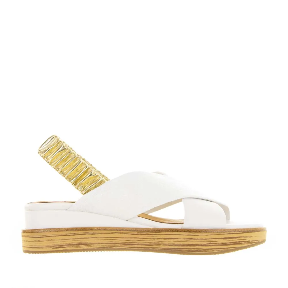 Slip In Durable Travel Footwear Bresley Debacle White Gold