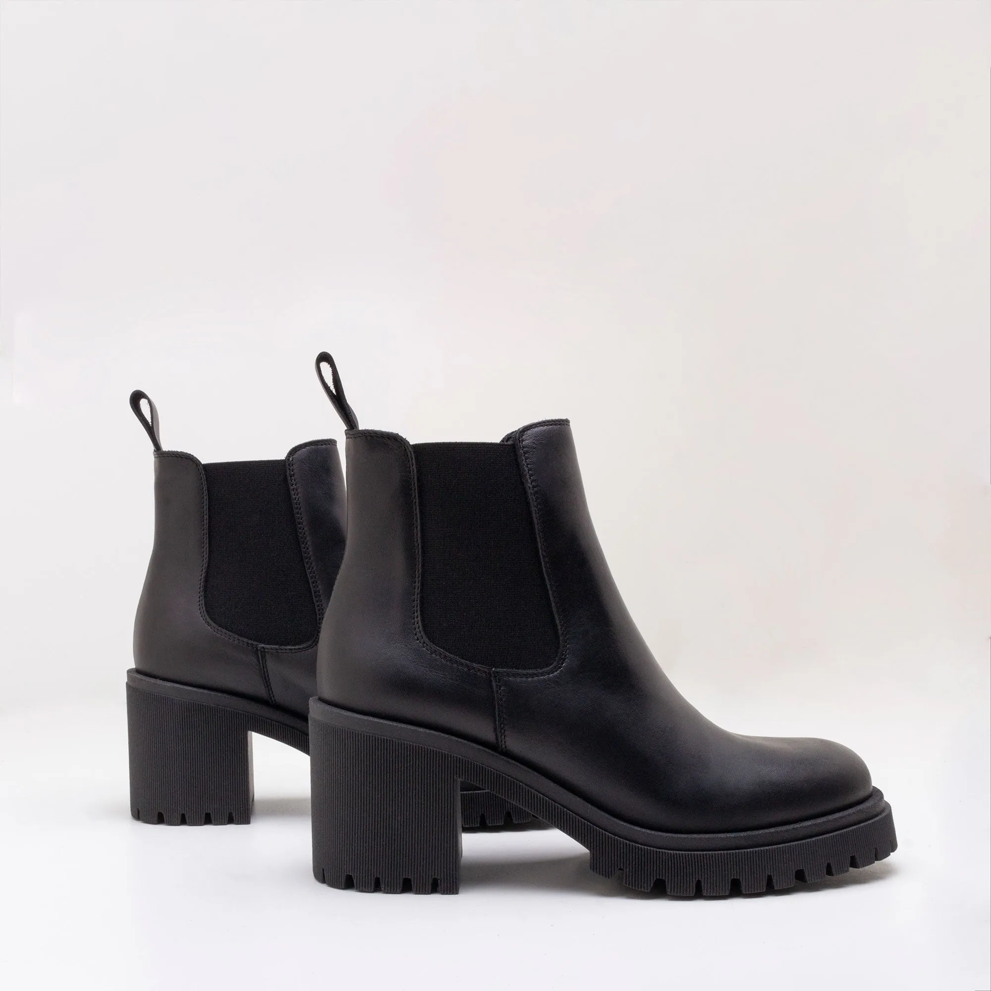 Neutral design BELFAST CHELSEA BOOT