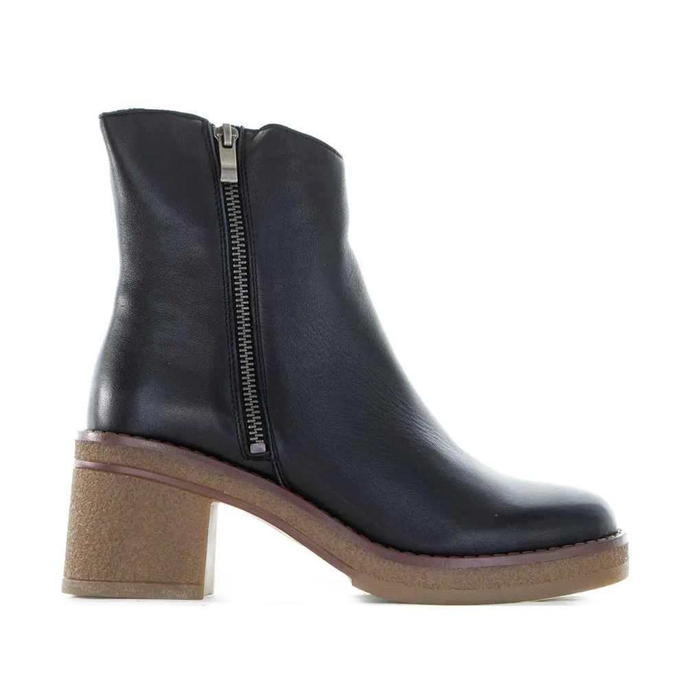 Subtle Aesthetic Insulated Fit BRESLEY DIZZY BLACK GUM