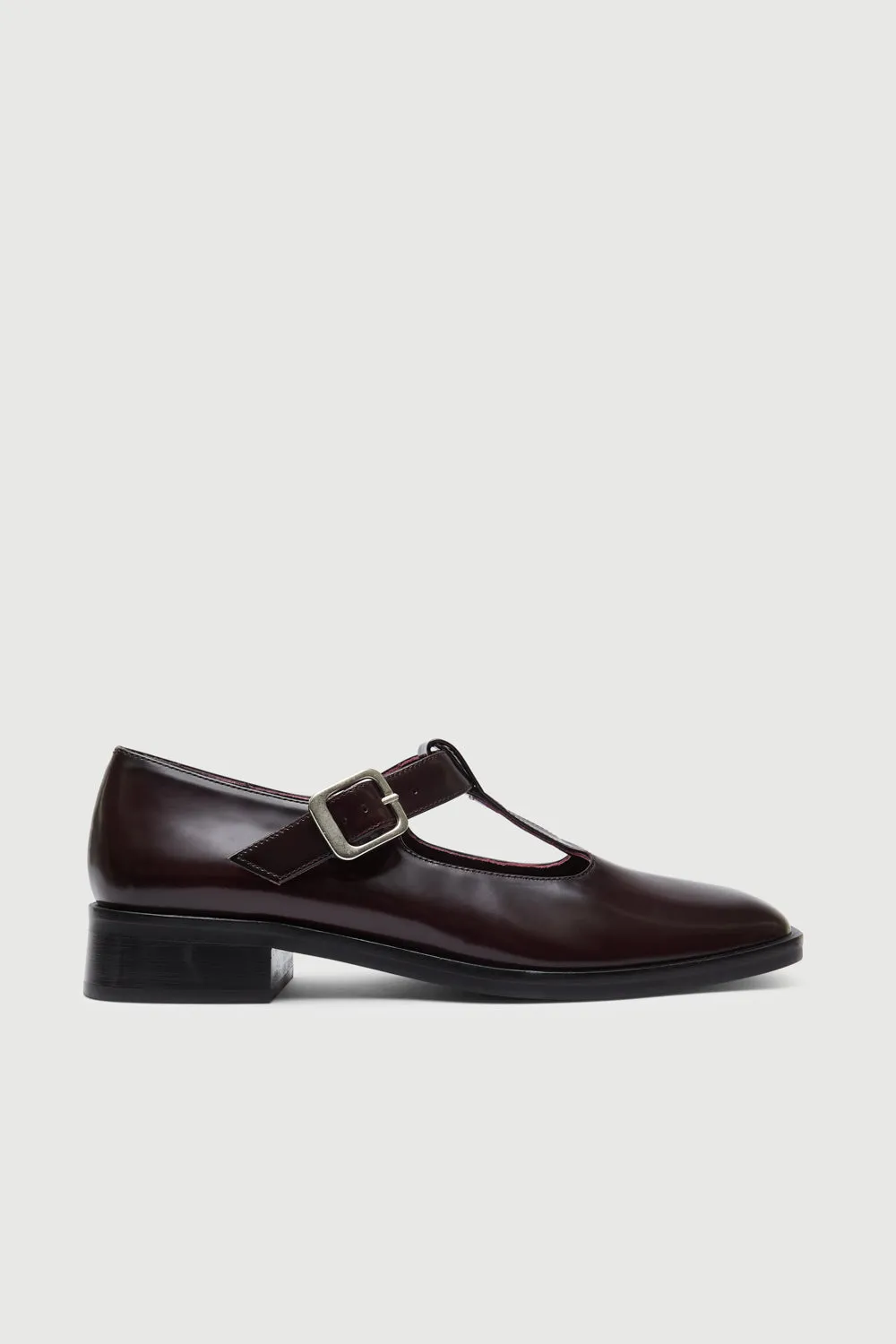 Fast Power Every Season Lucy T-Bar in Burgundy Leather
