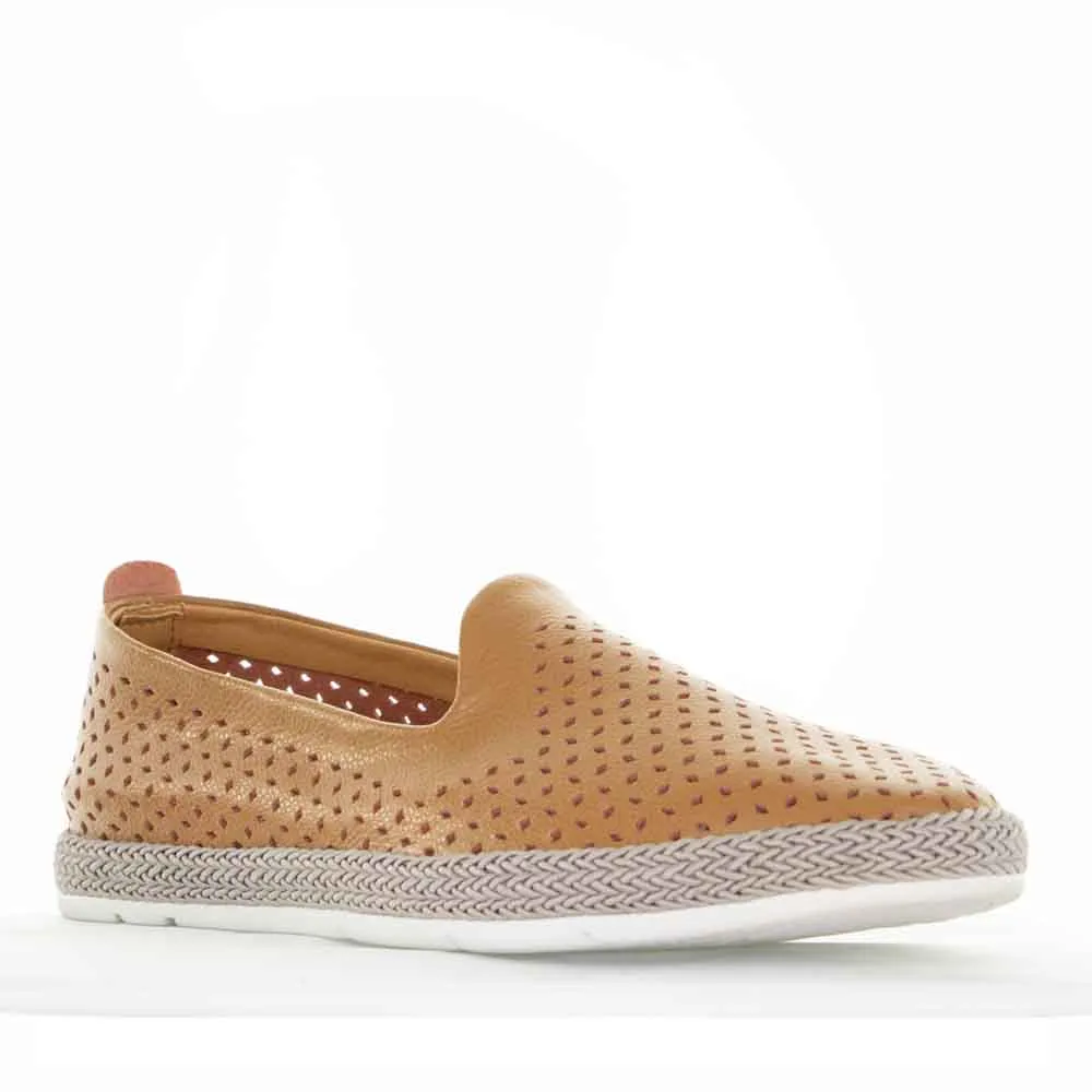 Remi Tan Quick Fit Step