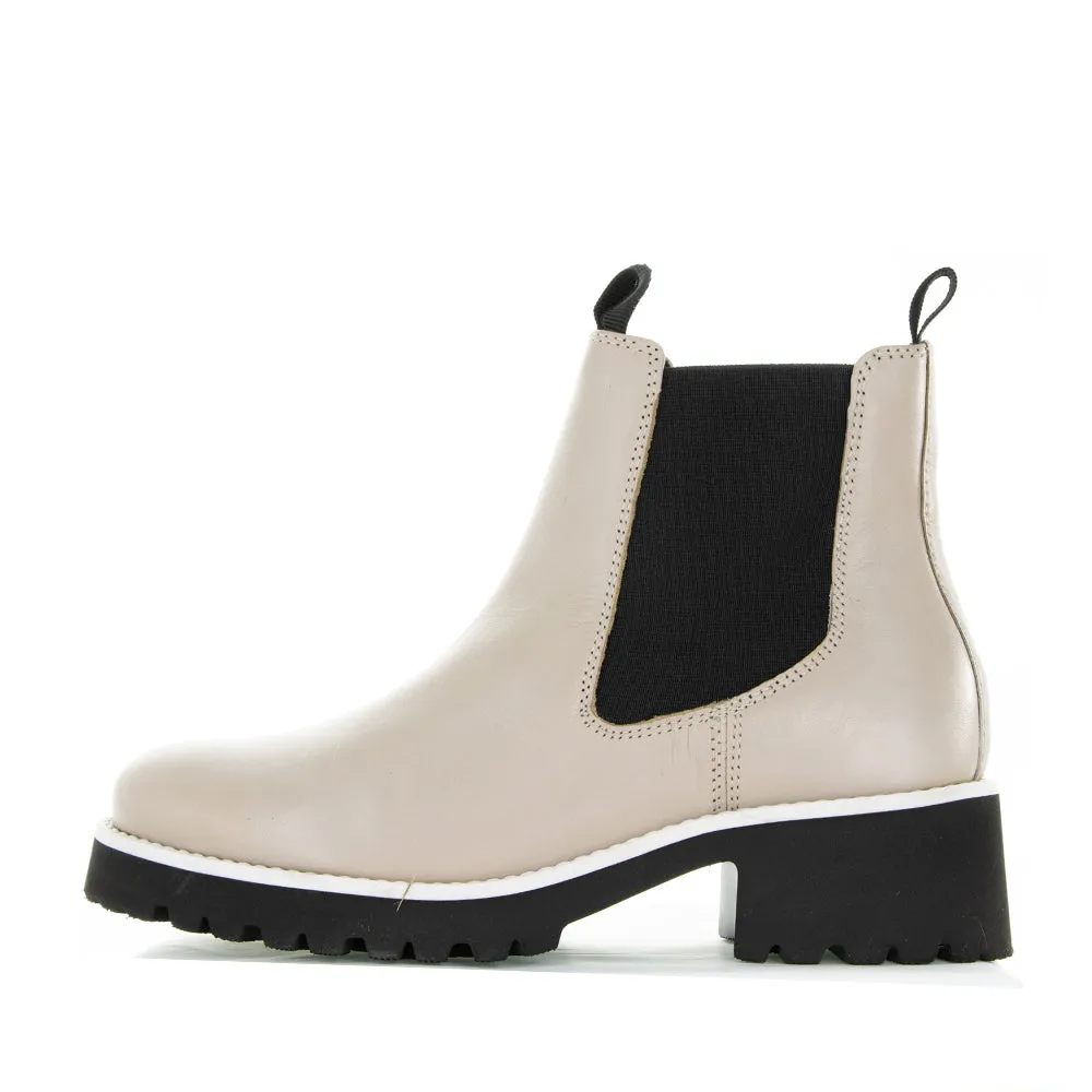 Comfortable Posture LE SANSA ELBY SILVER GREY