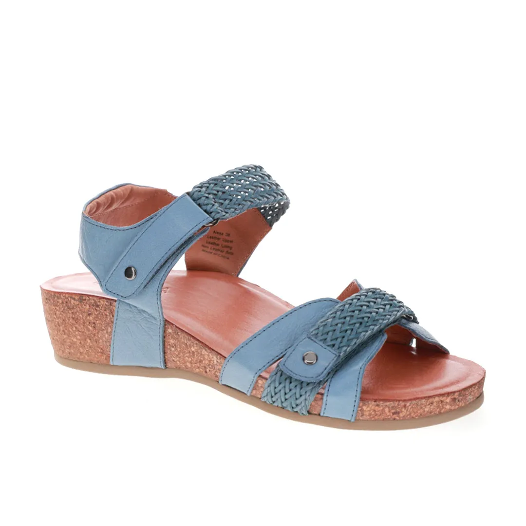 LE SANSA ALEXA DENIM Versatile Style Travel Comfort Shoes