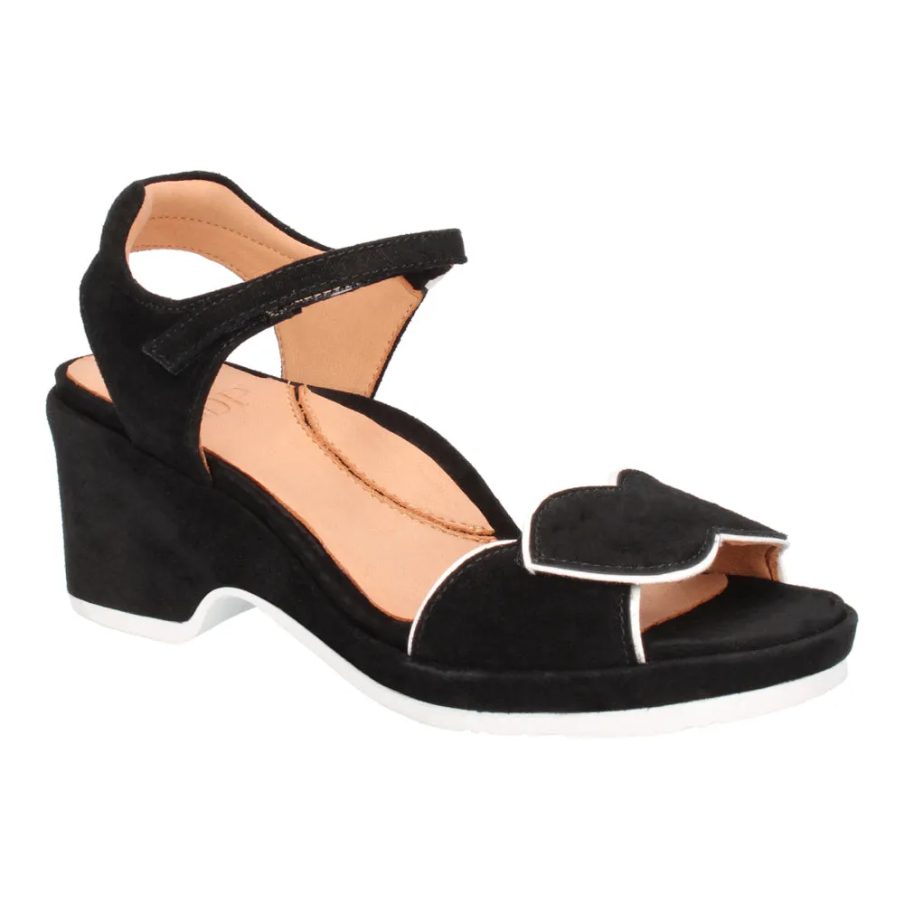 Move Bold Marora Strap Heel