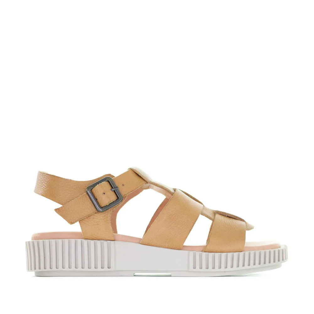 DJANGO & JULIETTE ITALA DK TAN ALMOND SOLE Slip In