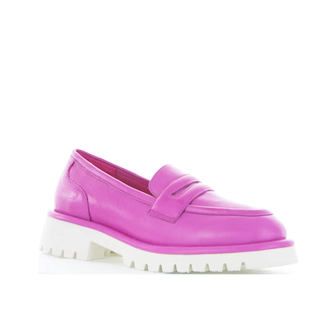 Comfy Motion Low key style LE SANSA BOW HOT PINK