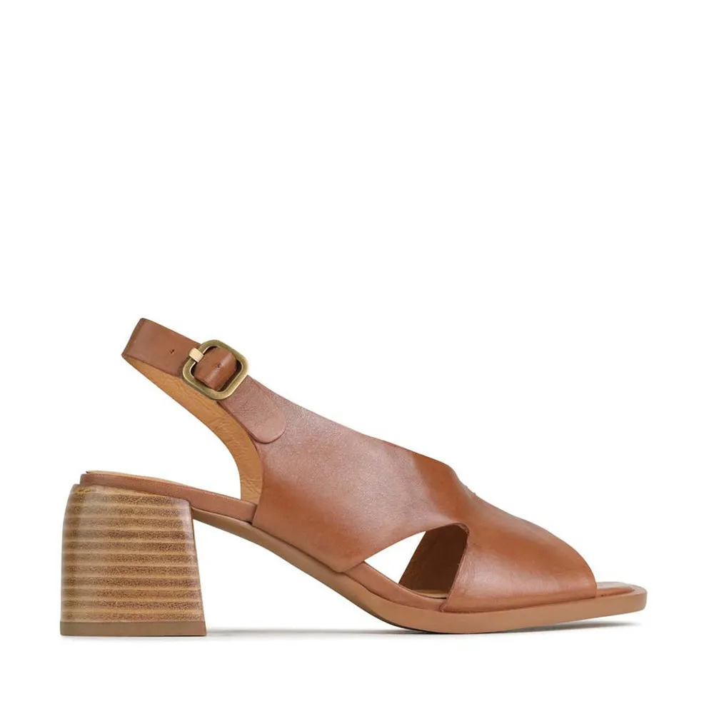 EOS ISADORA BRANDY Hike Light Eco-Friendly Footwear
