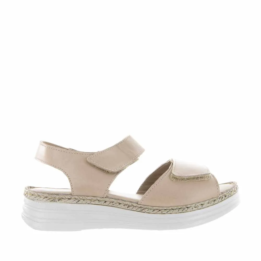 Cabello Rosie Taupe Outdoor Ready Vacation Mode