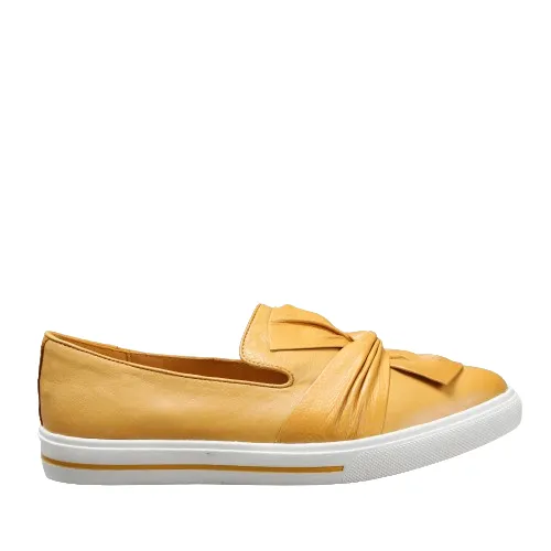 LE SANSA IZZY MUSTARD Vibrant fit Tourist