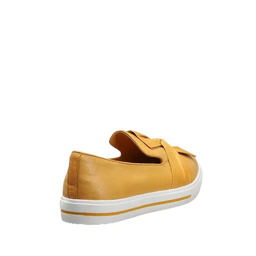 LE SANSA IZZY MUSTARD hikers - specific features