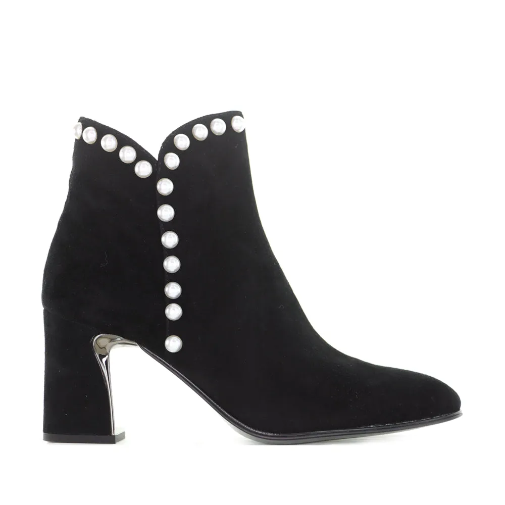 DJANGO & JULIETTE KENDALE BLACK SUEDE PEARL Classic Appearance