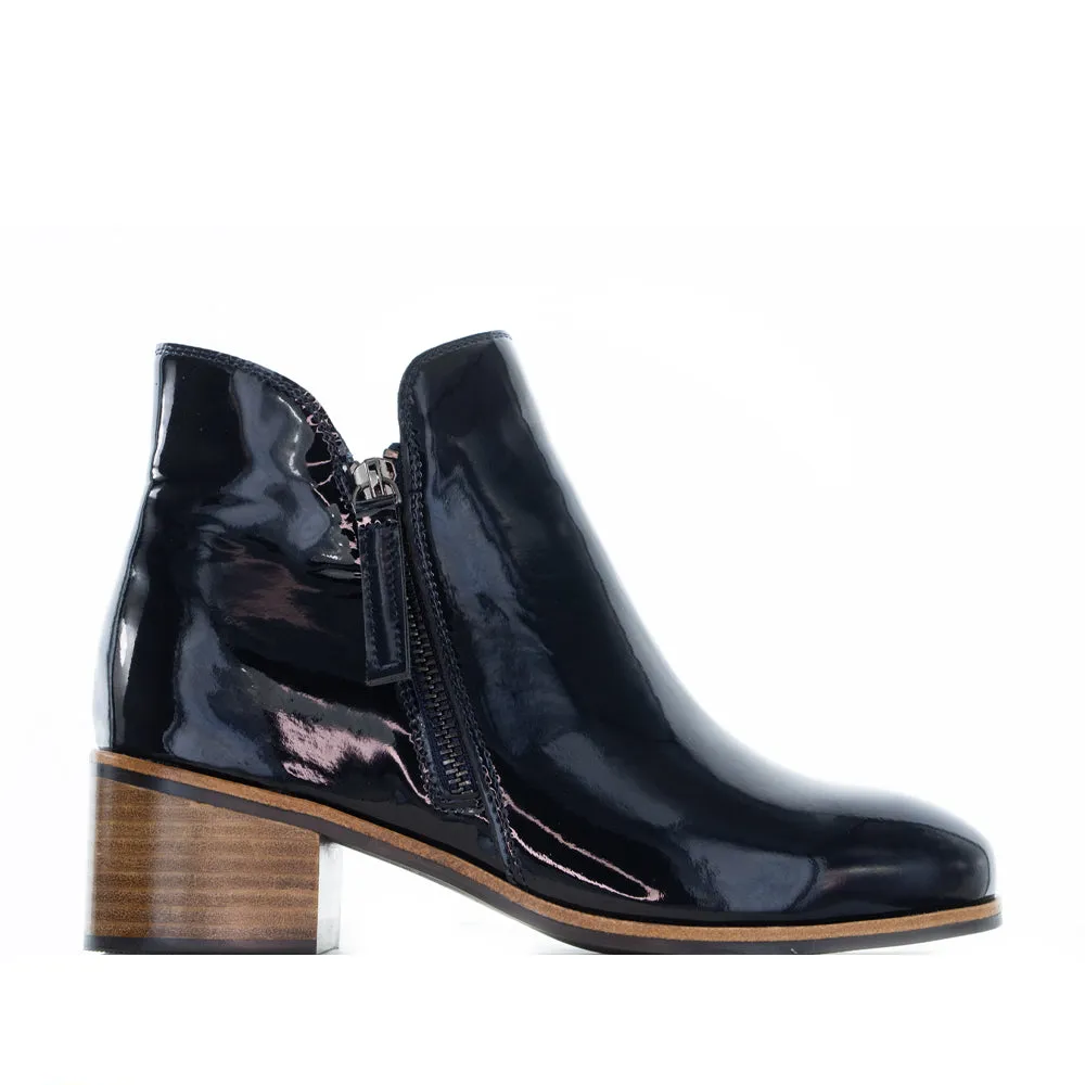 Sleek Construction NAKED ARCHES OXLEY 2.0 NAVY PATENT