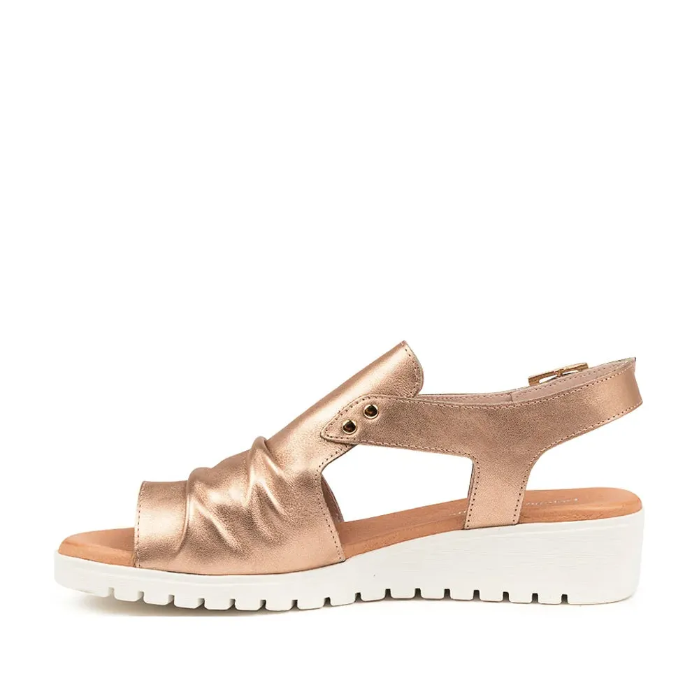 DJANGO & JULIETTE MADIS ROSE GOLD Relaxed Outdoor Footwear