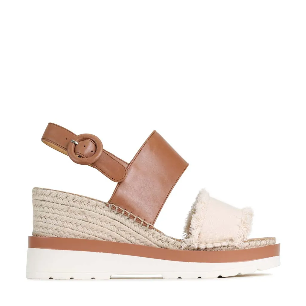 PRIYA All-around traction