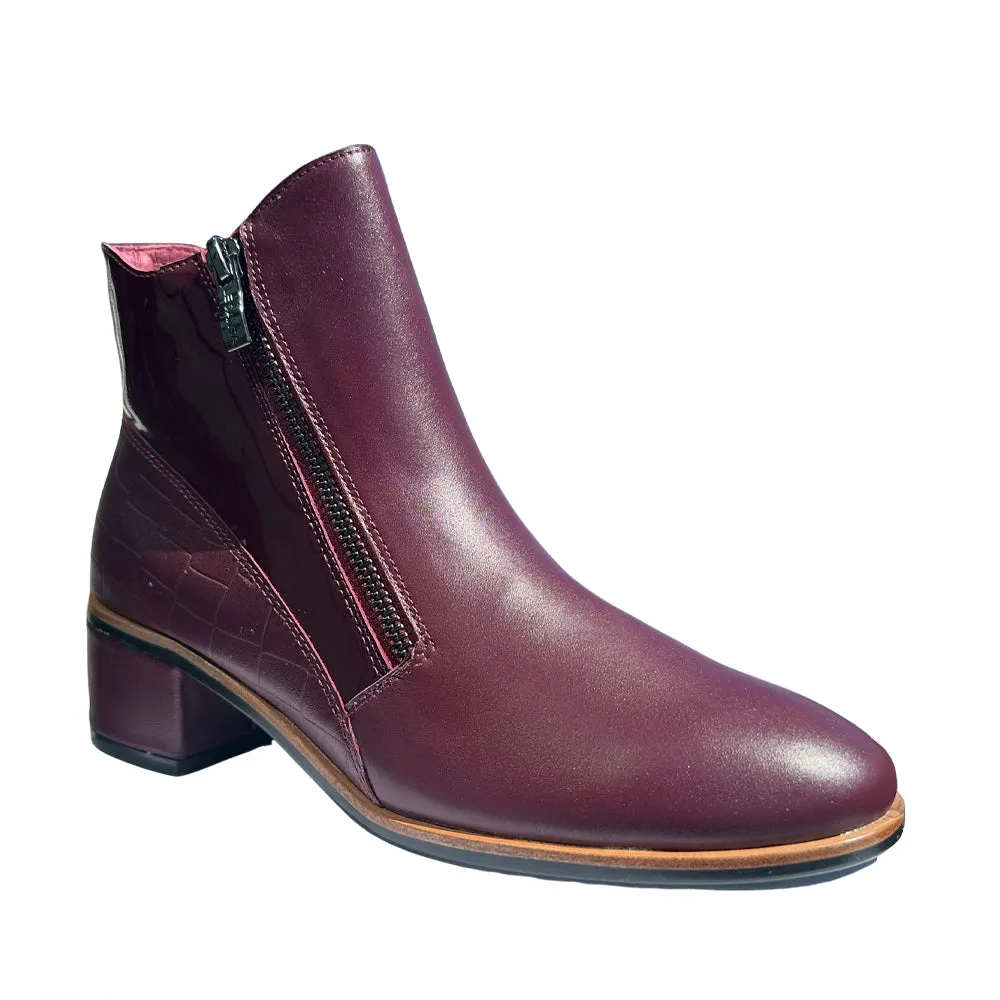 LE SANSA REFINE MERLOT front - zip