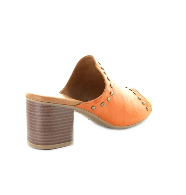 LE SANSA LOVETTO RUSTY ORANGE Outstanding rubber