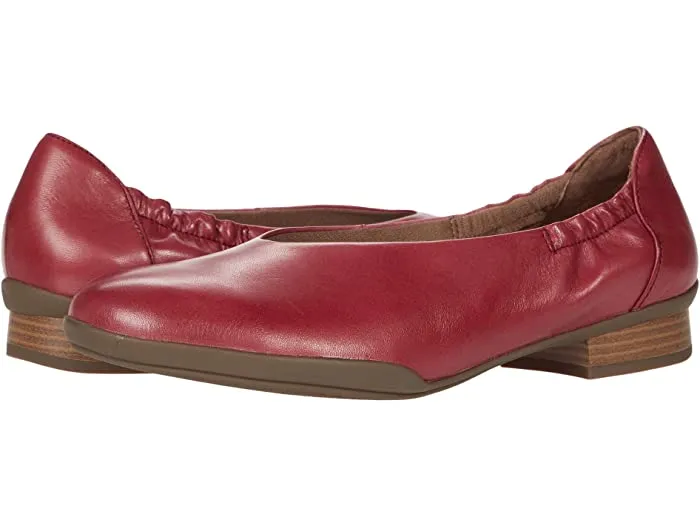 autumn - style Iconic look Dansko Kira