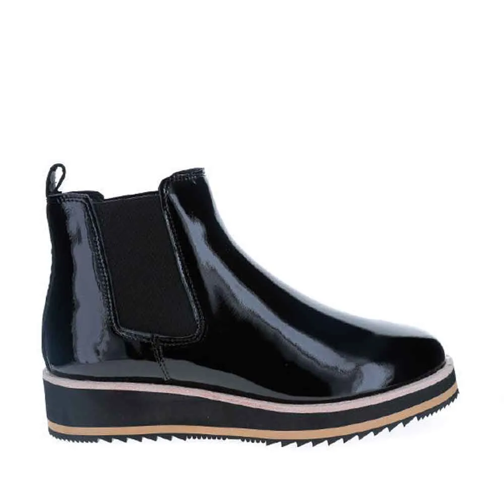 All-Weather Comfort LESANSA STING BLACK PATENT