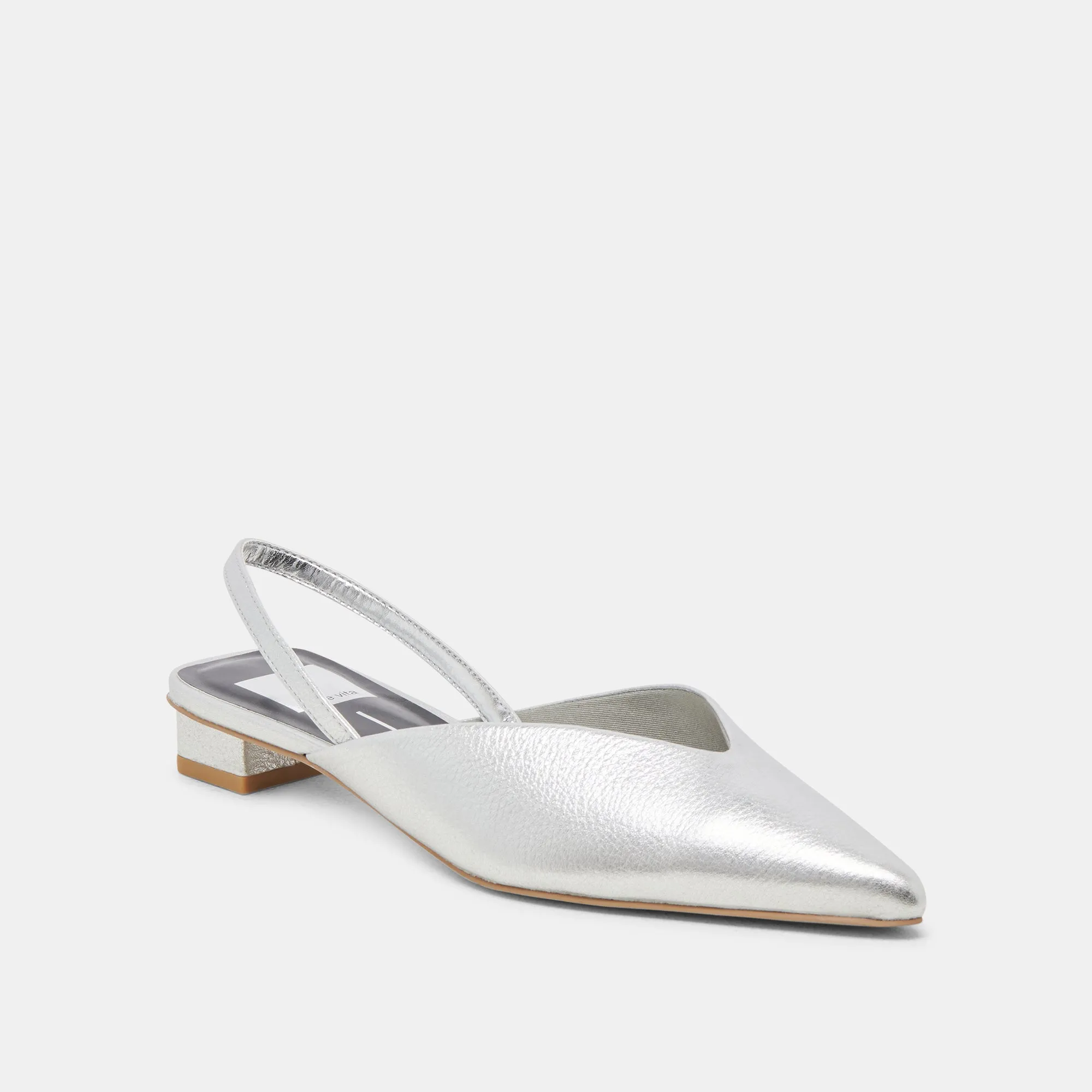 BYANCA FLATS SILVER DISTRESSED LEATHER Modern Edge