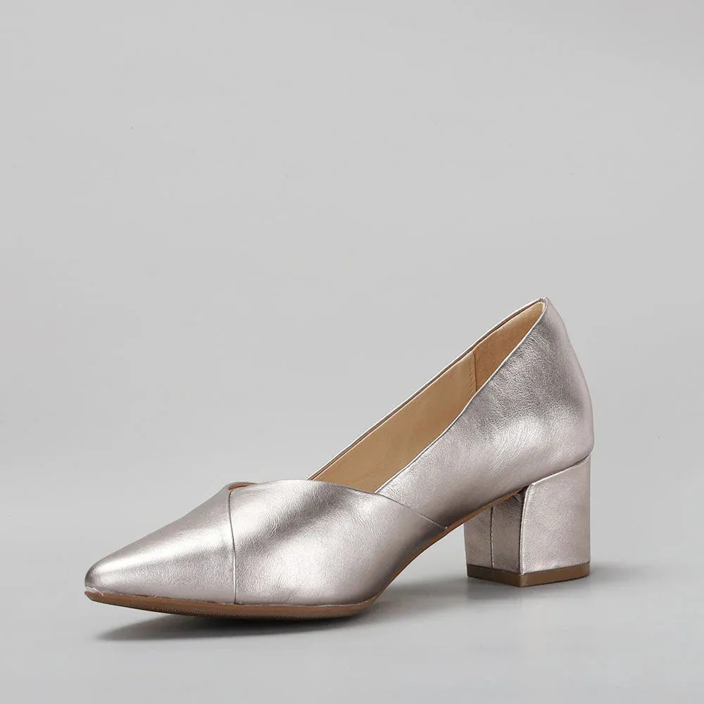LE SANSA CARLY CHAMPAGNE Smart Casual Heels