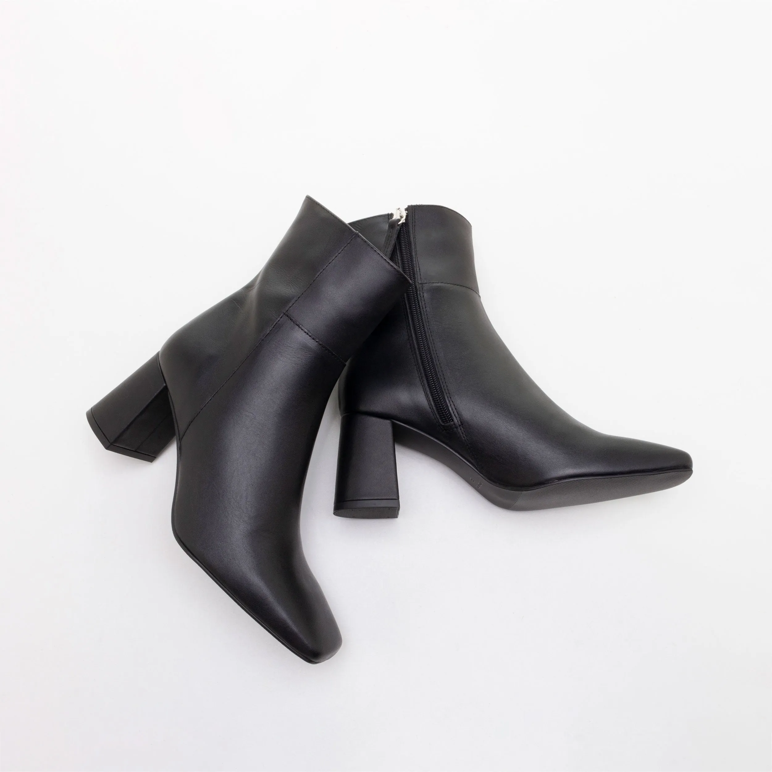 CARMEN ANKLE BOOTIES Anti-bacterial Lightweight Feel