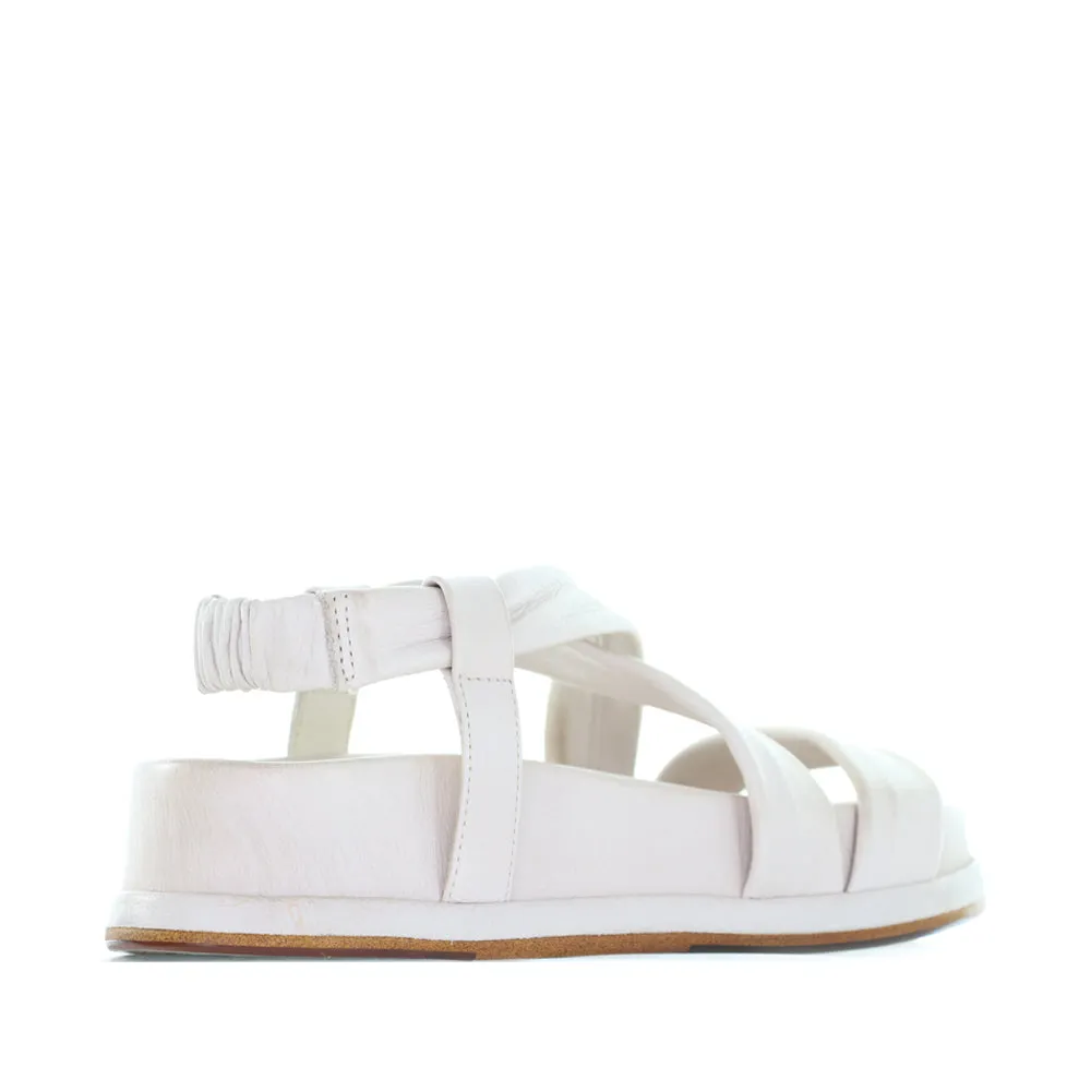 All Day Comfort Easy Walking Slip DJANGO & JULIETTE GOLISH VANILLA