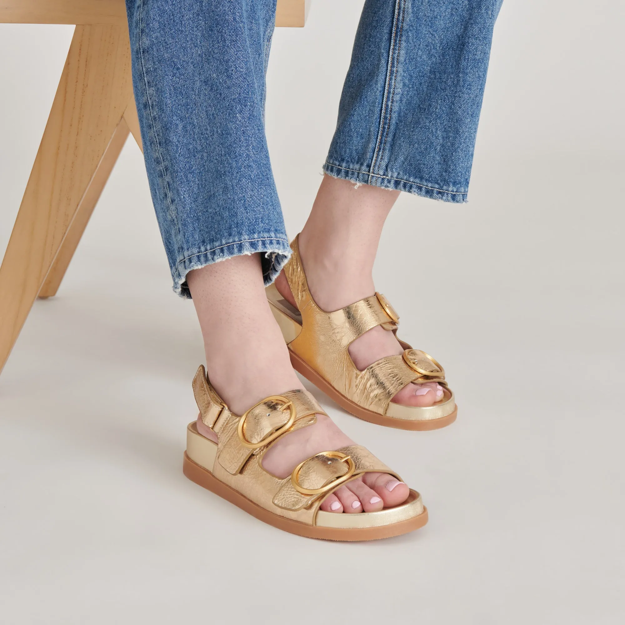 Holiday Mood STARLA SANDALS GOLD DISTRESSED LEATHER