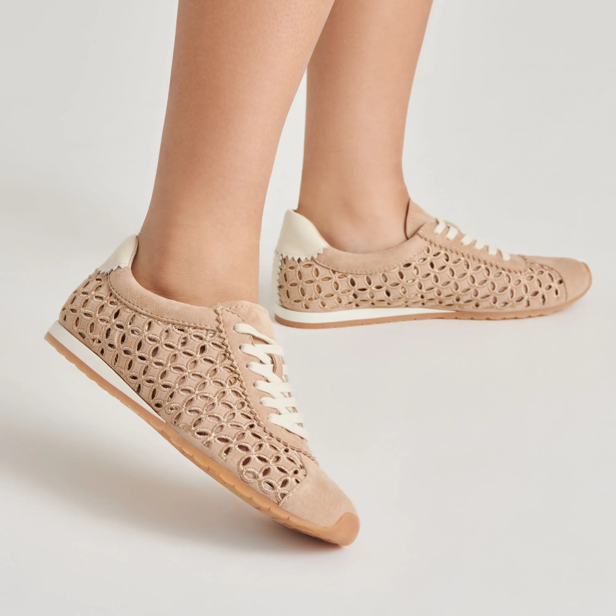 DANIE EYELET PERF SNEAKERS CAMEL SUEDE Slip-resistant look Supportive Heel