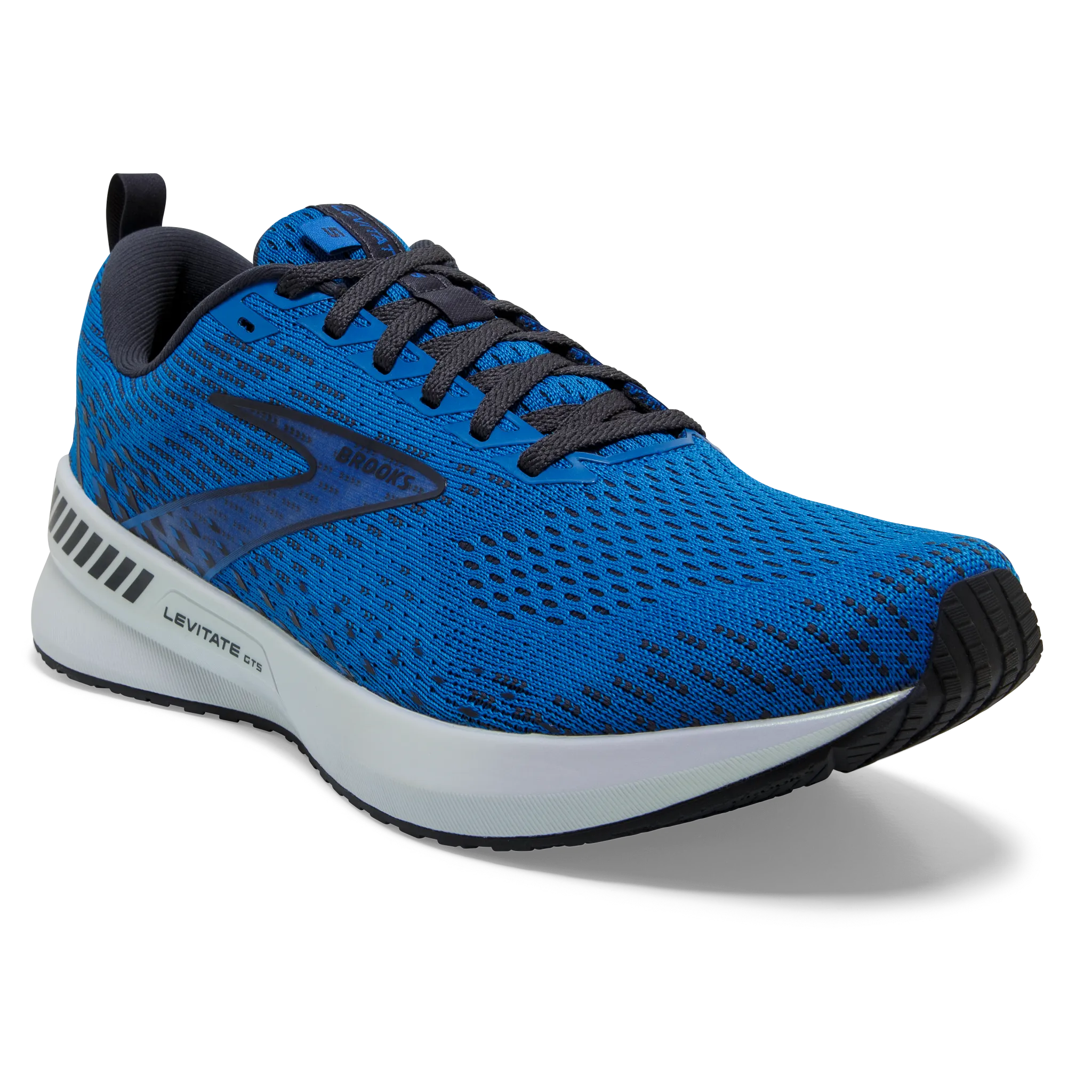 Men's Levitate GTS 5 business - travel running shoes running in an iconic bridge area shoes