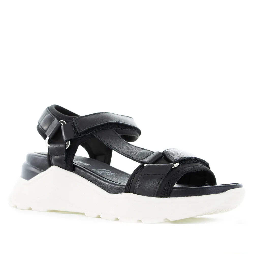 ALFIE & EVIE BOLTON BLACK Comfortable Footwear For Outdoors