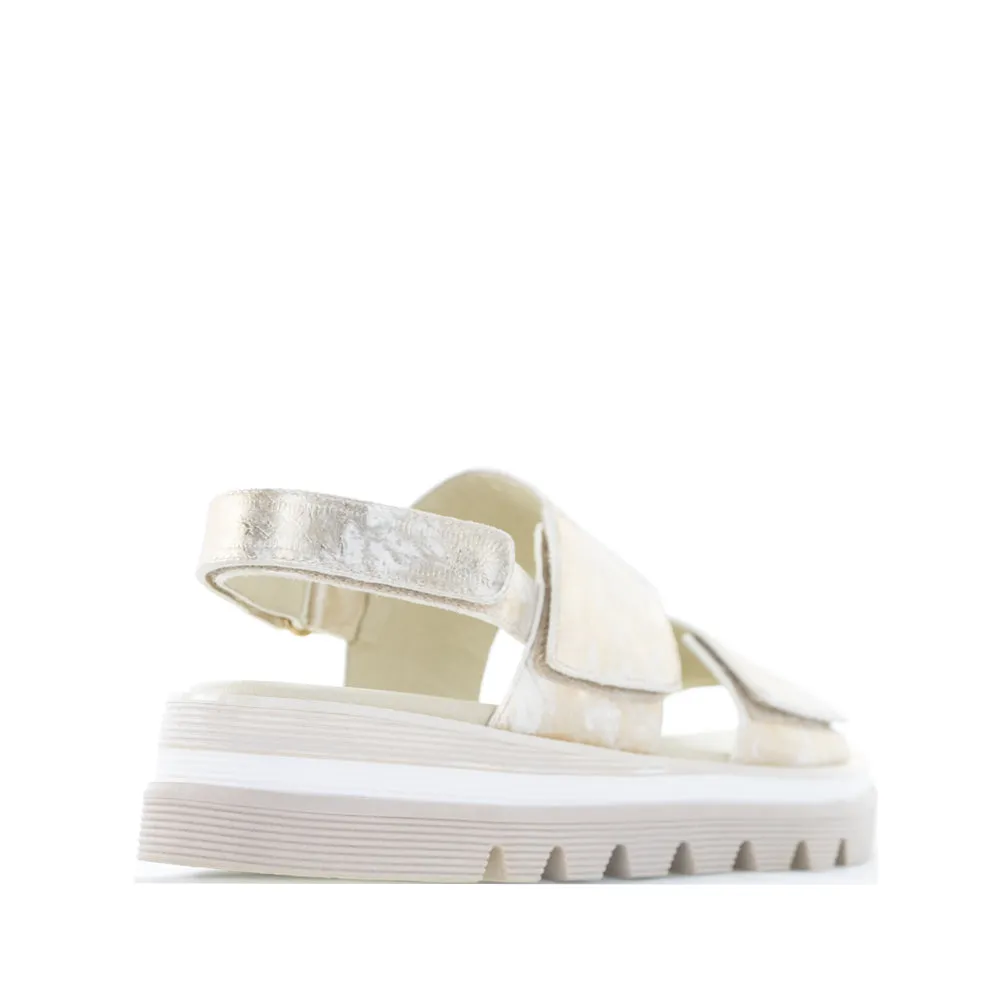 Night Fun Cozy Vibe DJANGO & JULIETTE SONER METALLIC