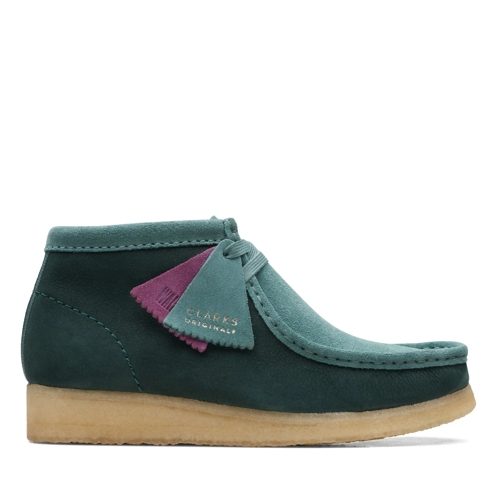 Clarks Wallabee Boot 26167942 Womens Green Leather Lace Up Chukkas Boots Comfortable fit Comfortable Wear