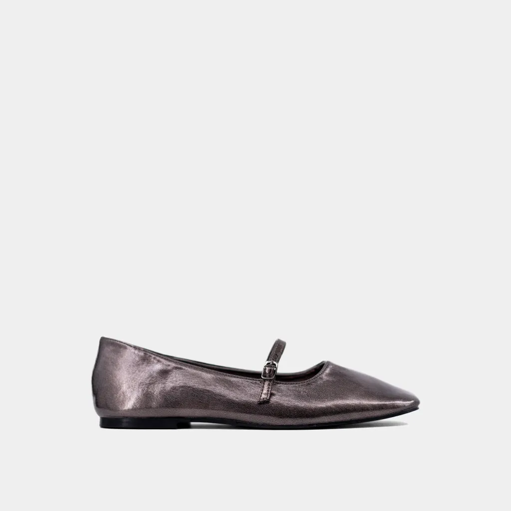 ADELE Stone Grip Heel Safe