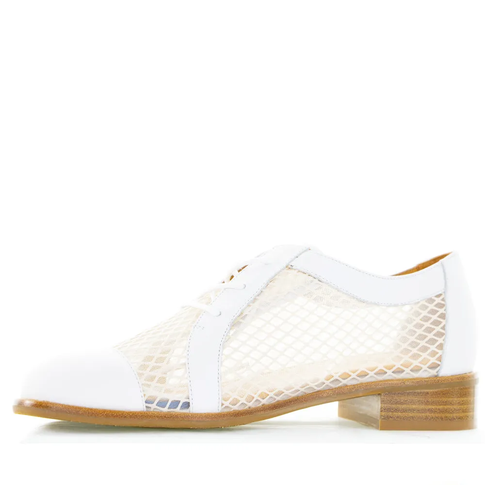 BRESLEY ALIA WHITE Roomy Fit athletic men's performance
