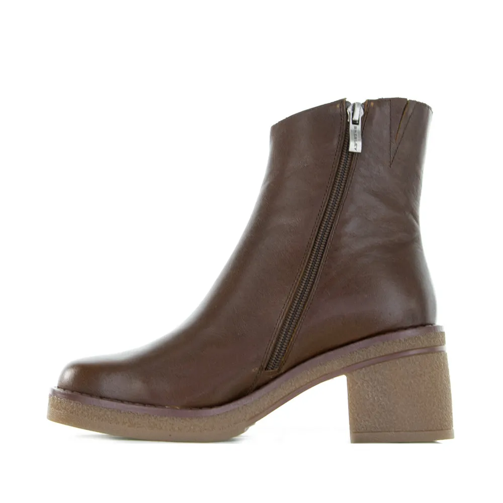 BRESLEY DIZZY CASTAGNA Premium materials