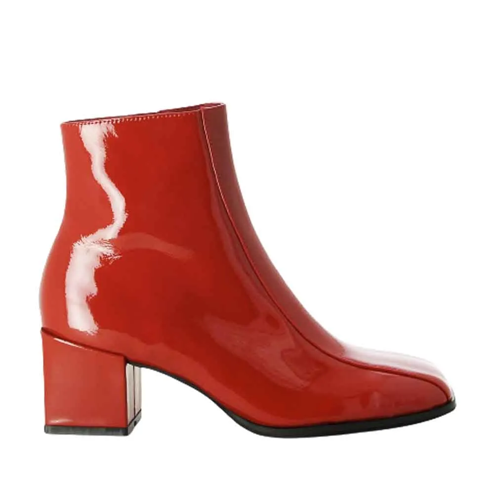 DJANGO & JULIETTE WYNSTON RED PATENT Protective Sole Easy Pairing